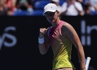 FAVORITAS SE IMPONEN EN LA FECHA EN EL AUSTRALIAN OPEN