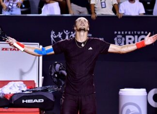 ZVEREV VUELVE A PEGAR EN RIO Y AVANZA A CUARTOS
