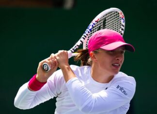 SWIATEK INICIA CON ÉXITO SU DEFENSA EN INDIAN WELLS