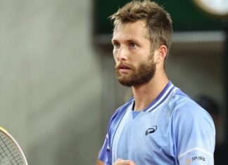 MOUTET SE BAJA DEL ATP 250 DE BUCAREST POR SALUD MENTAL