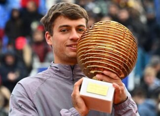 COBOLLI PUDO CON BAÉZ Y ES CAMPEÓN EN BUCAREST