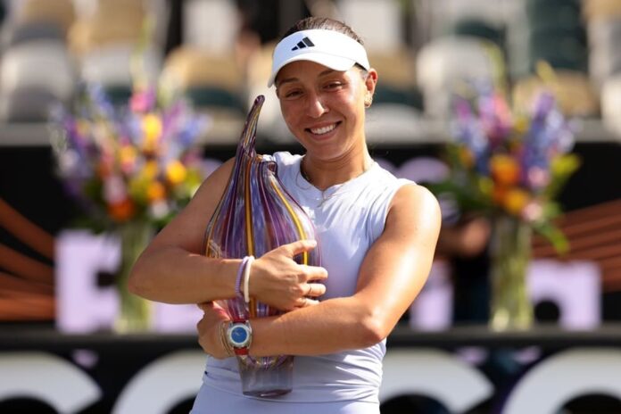 gettyimages_pegula_charleston