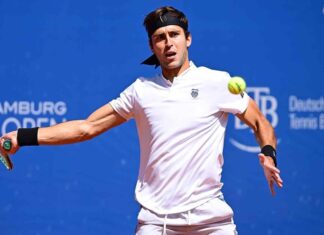 ETCHEVERRY SIGUE FIRME EN HAMBURGO Y SE METE EN SEMIFINALES