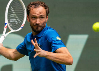 MEDVEDEV ALCANZA LA FINAL EN HALLE Y VUELVE A DEFINIR UN TÍTULO TRAS 15 MESES