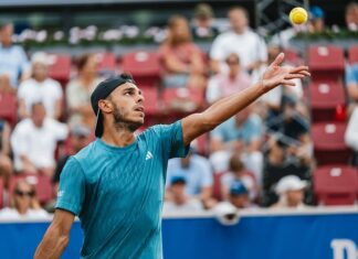 CERÚNDOLO SIGUE EN CARRERA EN BASTAD Y ALCANZA SU QUINTA SEMIFINAL DEL AÑO