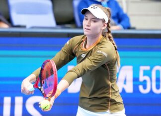 RYBAKINA VENCE A FERNANDEZ Y QUEDA A UN PASO DE CLASIFICAR A LAS FINALES WTA