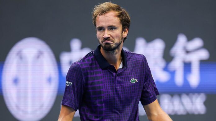 gettyimages-medvedev-china-open (1)