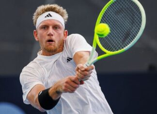 DAVIDOVICH APUNTA AL TÍTULO EN ADELAIDE