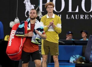 SINNER AVANZA EN MELBOURNE TRAS EL RETIRO DE GASTON