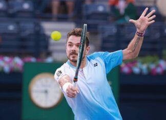 WAWRINKA CELEBRA EN DUBÁI Y AVANZA CON AUTORIDAD