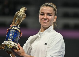 MUCHOVA CONQUISTA SU PRIMER WTA 1000 Y VUELVE A LA ÉLITE MUNDIAL