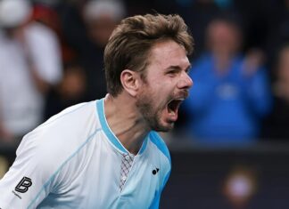 WAWRINKA SUMA BARCELONA A SU GIRA DE DESPEDIDA