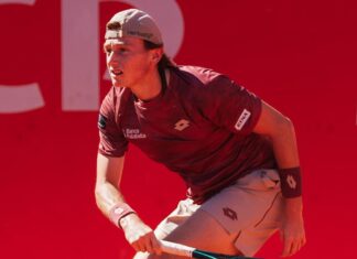 BUSE CAE ANTE GOFFIN Y SE DESPIDE DE LA QUALY EN MONTE-CARLO