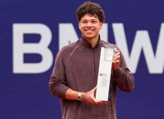SHELTON SE CORONA EN MUNICH