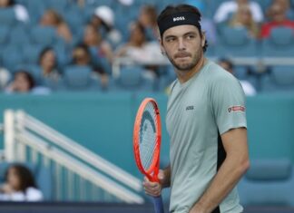 FRITZ Y TSITSIPAS SE DESPIDEN DE GINEBRA