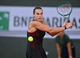 AZARENKA A TERCERA RONDA EN PARÍS