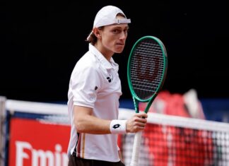 BUSE FIRMA UNA REMONTADA MEMORABLE EN QUEEN’S