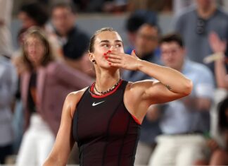 RG: SABALENKA AVANZA FIRME Y YA ES LA GRAN FAVORITA AL TÍTULO