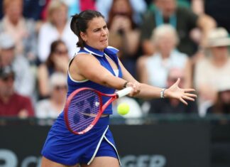 NAVARRO SUPERA UNA DURA BATALLA Y AVANZA A CUARTOS EN NOTTINGHAM