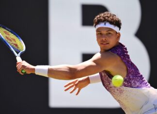 SHELTON ANTE FRITZ EN LA FINAL DE STUTTGART