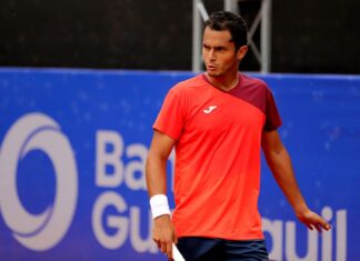 VARILLAS SE DESPIDE DE QUITO Y ECHAZÚ SIGUE EN CARRERA