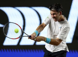 NORRIE DEBUTA CON AUTORIDAD EN LOS CABOS
