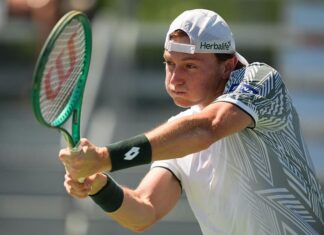 BUSE REMONTA Y ESTÁ EN CUARTOS DE WINSTON-SALEM