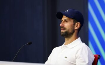DJOKOVIC FELICITA A FEDERER POR SU INGRESO AL SALÓN DE LA FAMA