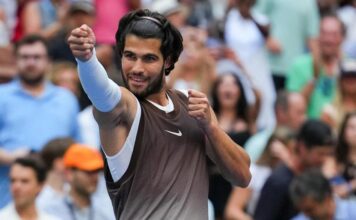 US OPEN: ALCARAZ SIGUE FIRME Y YA ESTÁ EN OCTAVOS