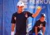 BUENO REMONTA Y AVANZA A OCTAVOS EN SEVILLA