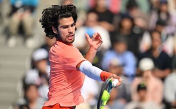 ALCARAZ AVANZA A SEMIFINALES Y SUEÑA CON EL BICAMPEONATO EN TOKIO