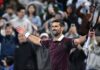 DJOKOVIC VENCE A ZVEREV Y SE METE A SEMIFINALES EN BEIJING