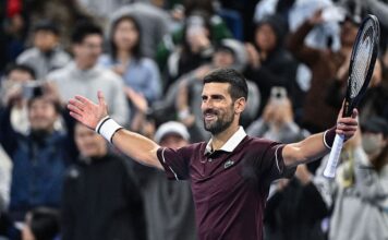 DJOKOVIC VENCE A ZVEREV Y SE METE A SEMIFINALES EN BEIJING