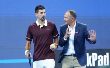 ¡INSÓLITO FINAL! DJOKOVIC AVANZA A LA FINAL DE BEIJING TRAS DESCALIFICACIÓN DE MEDVEDEV
