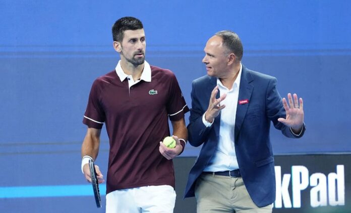 gettyimages-djokovic-chair-umpire-beijing (1)