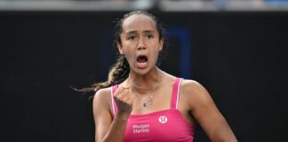 FERNÁNDEZ Y SAKKARI AVANZAN EN WUHAN