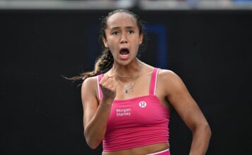 FERNÁNDEZ Y SAKKARI AVANZAN EN WUHAN