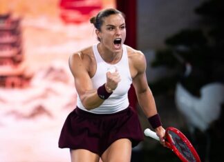 SAKKARI ELIMINA A KOSTYUK Y OSTAPENKO FIRMA UN CONTUNDENTE DEBUT EN WUHAN